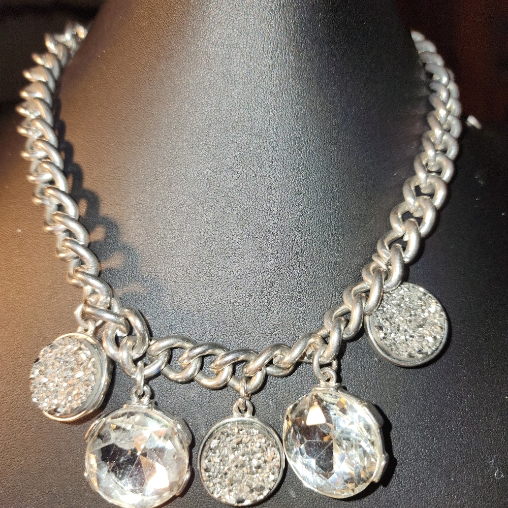 Chico's Druzy Faceted Rhinestone Statement Necklace 16"+3"
